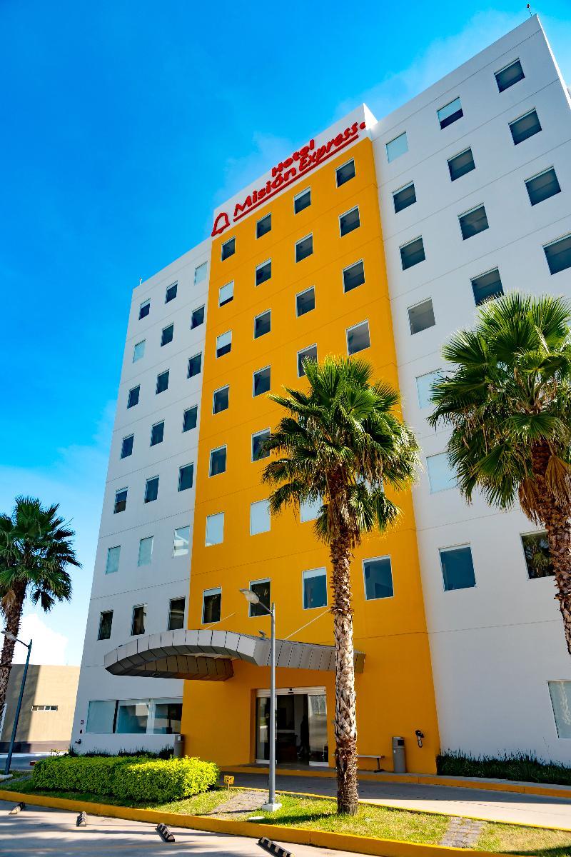 One Irapuato Hotell Eksteriør bilde